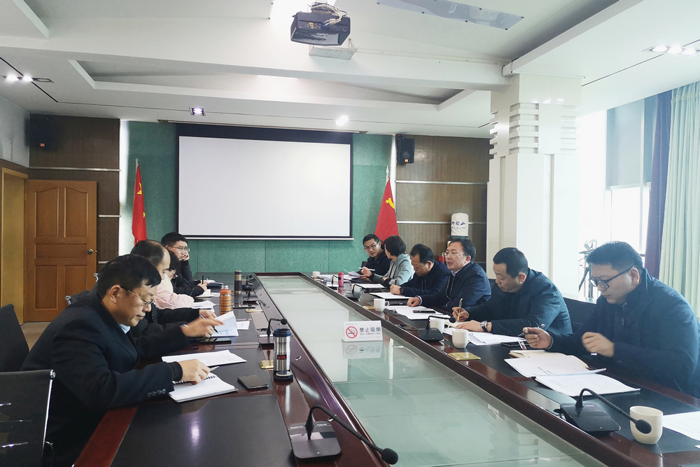刘金荣与文山州水务局局长周廷喜座谈小.jpg